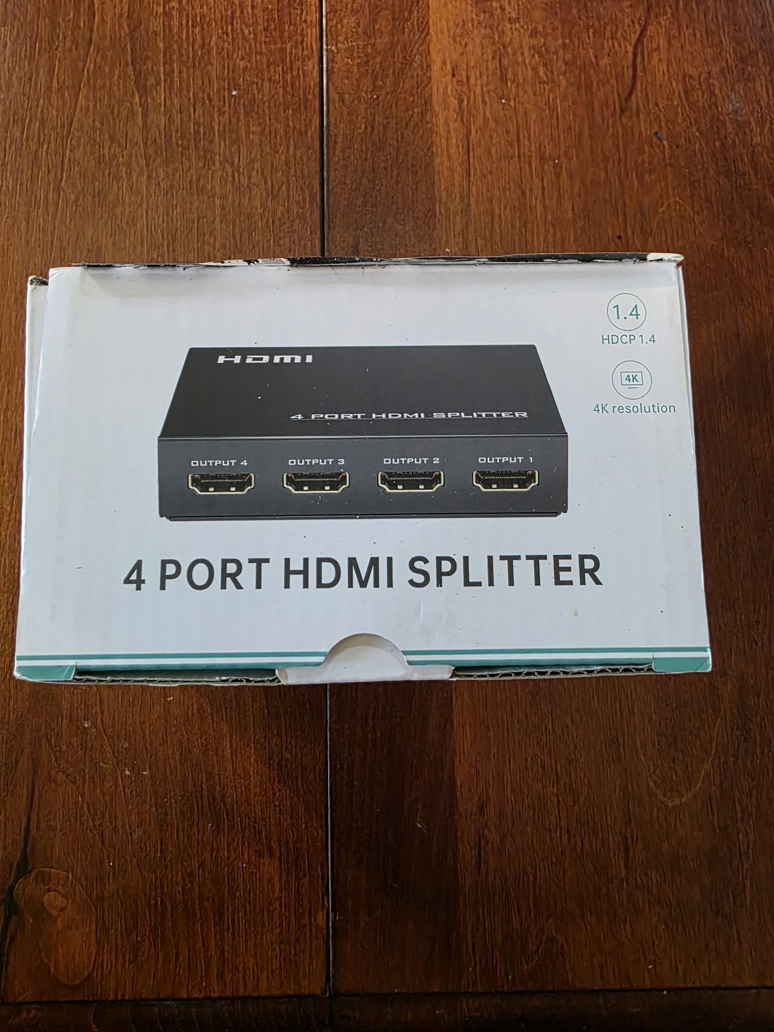 4-Port HDMI 1.4 Splitter