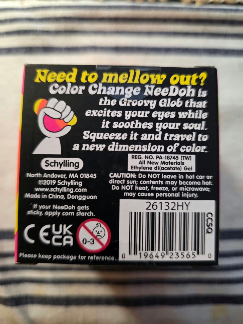 Color Change NeeDoh The Groovy Glob Collection by Schylling