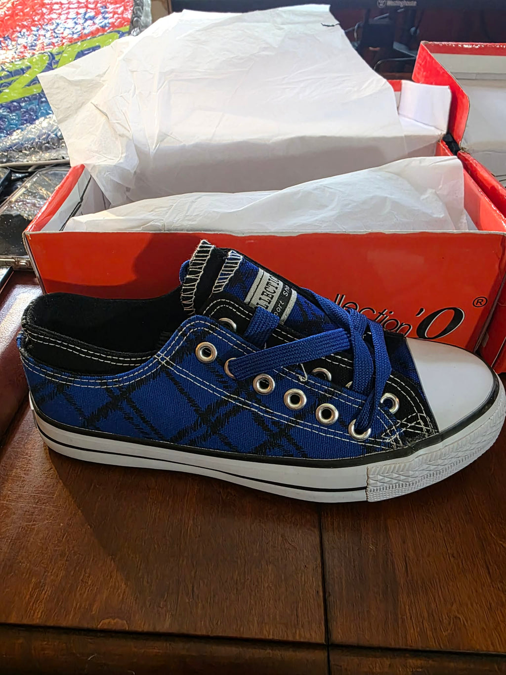 Collection'O Blue Plaid Canvas Low-Top Sneakers – Unisex Casual Shoes