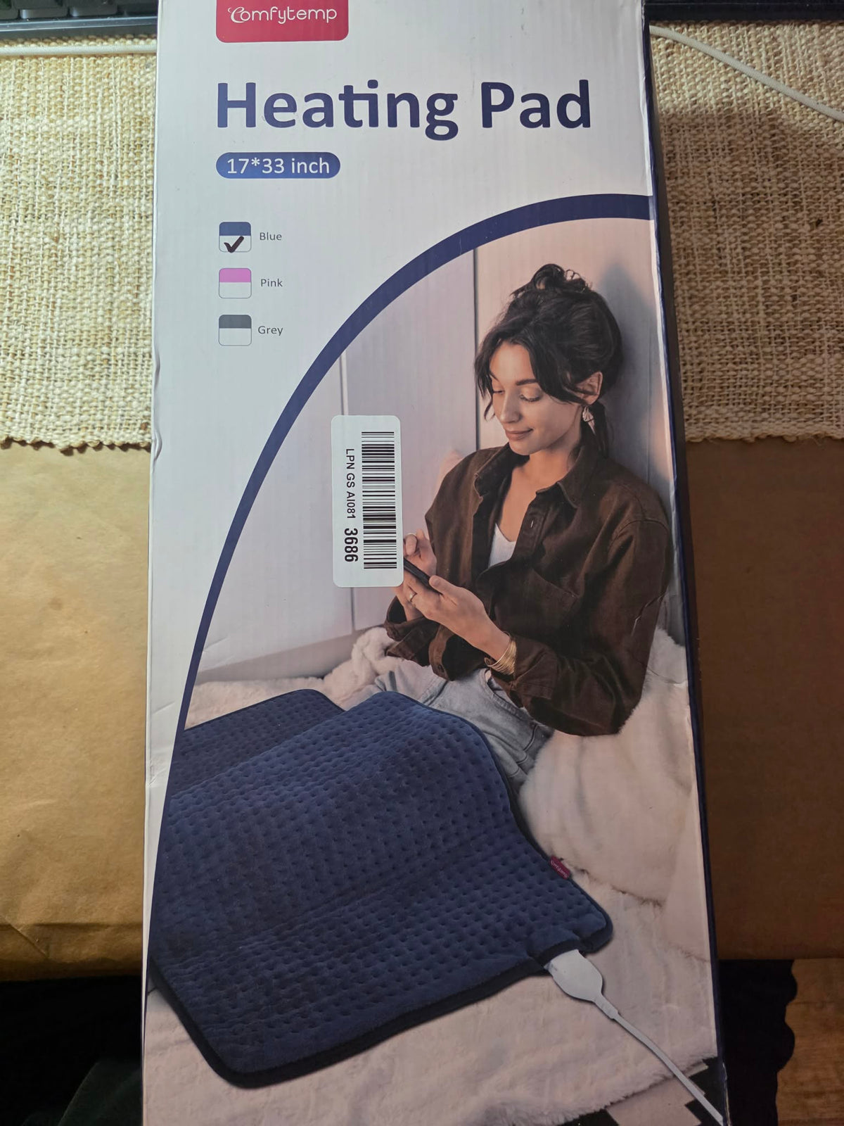Comfytemp Extra Large Heating Pad (17" x 33") - Blue