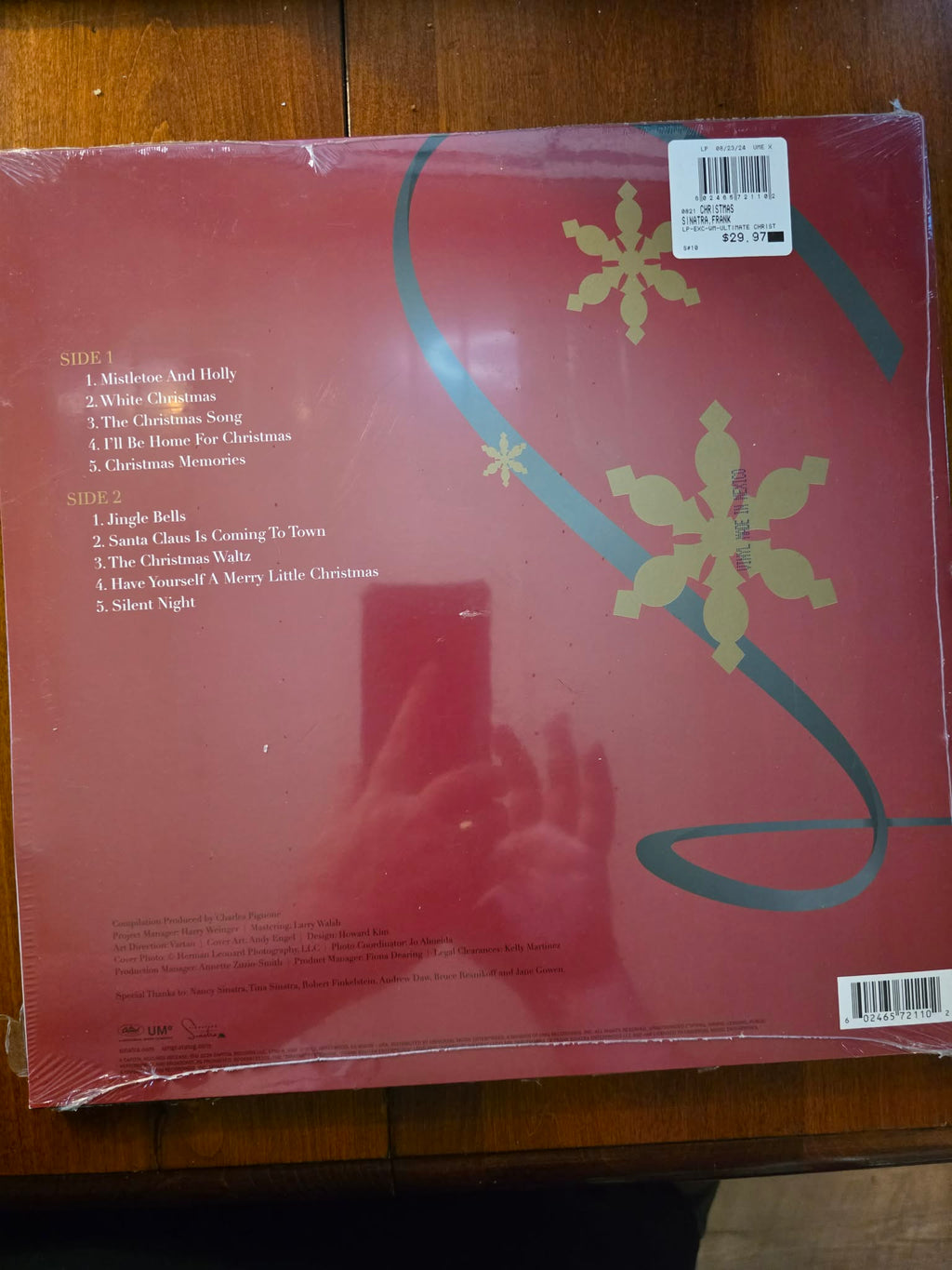 Frank Sinatra - Ultimate Christmas (Walmart Exclusive Gold Vinyl)
