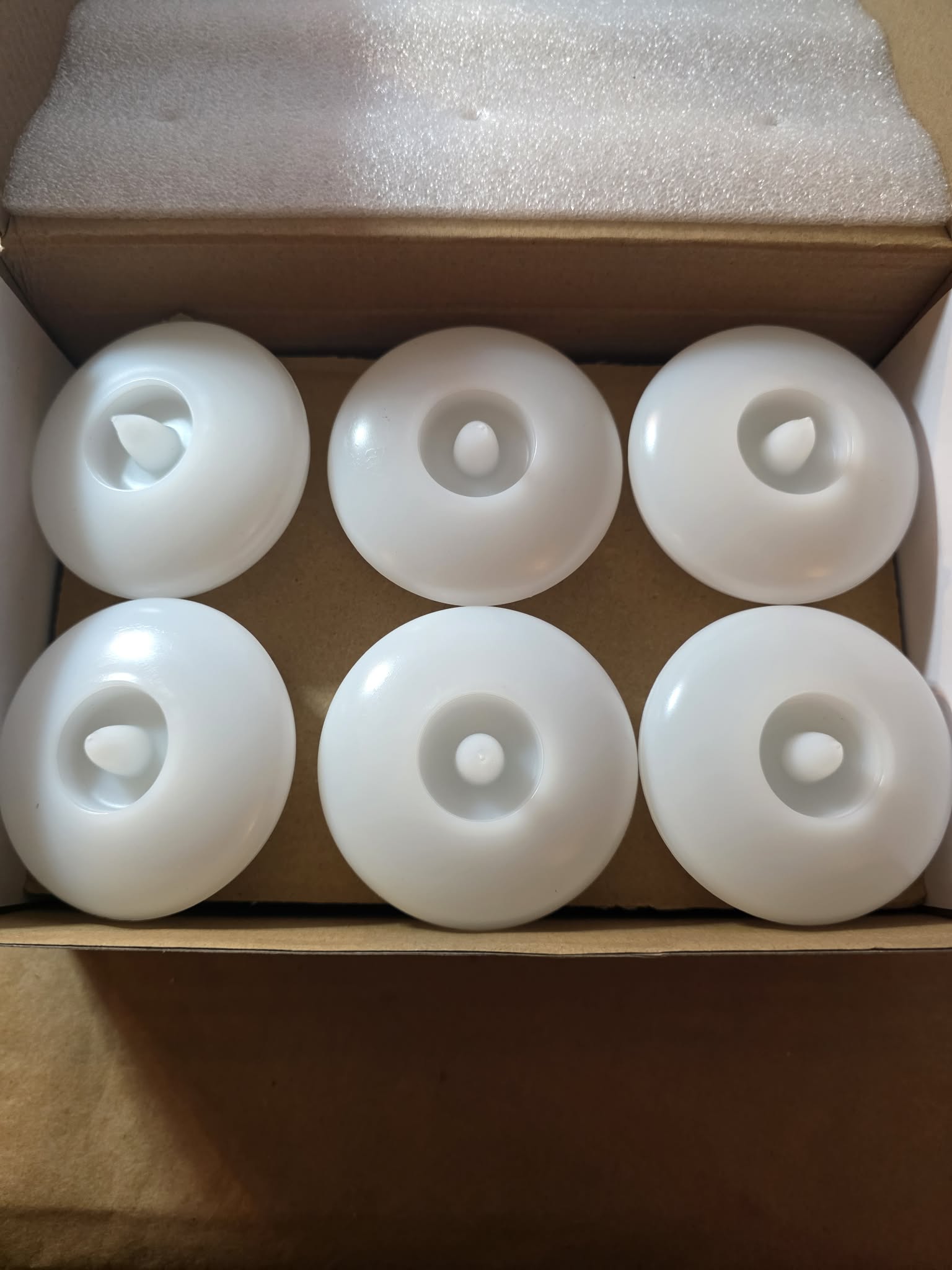 Homemory Flameless Floating Candles (12-Pack)