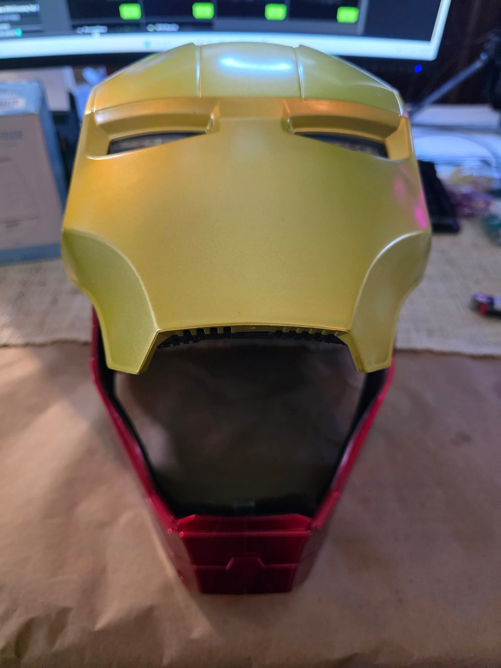 Iron Man Mark VII 1:1 Wearable Helmet – Full-Scale Movie Replica Headgear