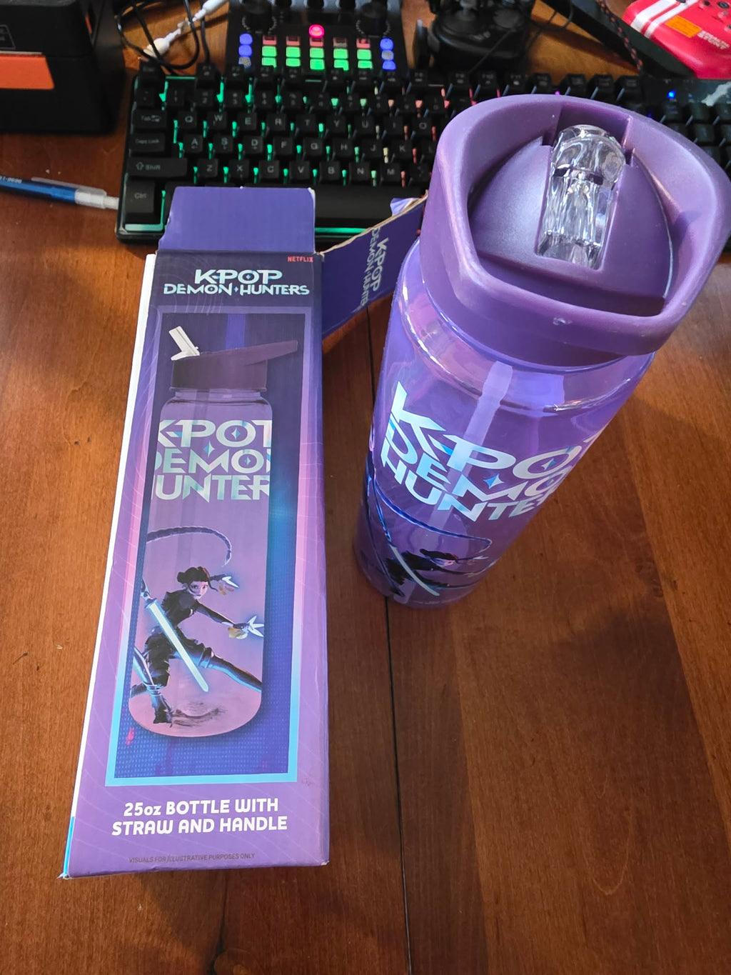 KPop Demon Hunters 25 oz. Character Water Bottle