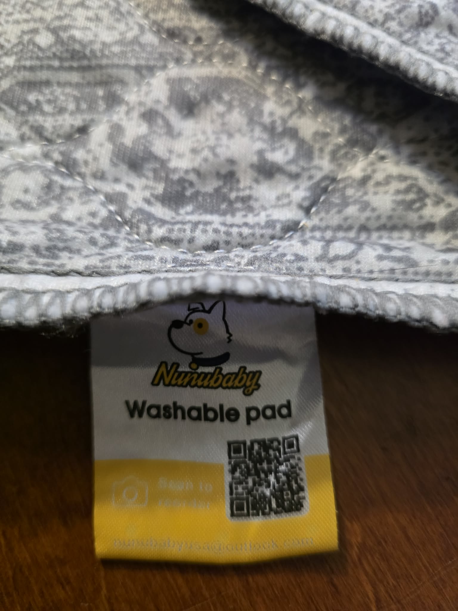 Nunubaby Washable Reusable Dog Pee Pads - 2-Pack, Gray Persian Medallion Print, Scalloped Edge, Made in Turkey