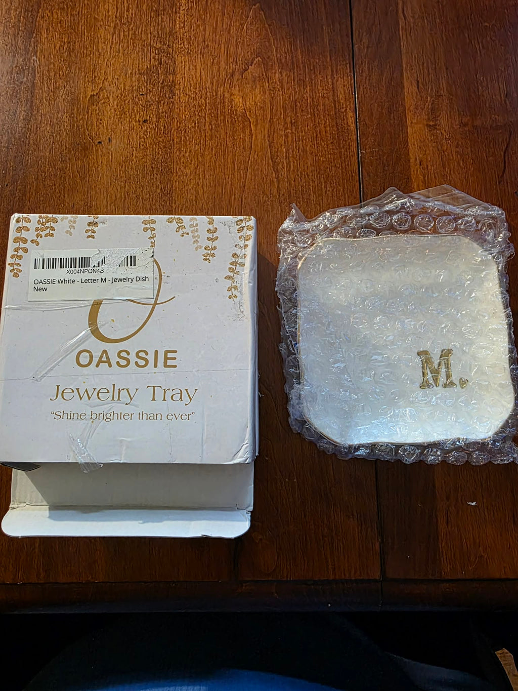 OASSIE Monogram Initial 'M' Ceramic Jewelry Dish & Trinket Tray
