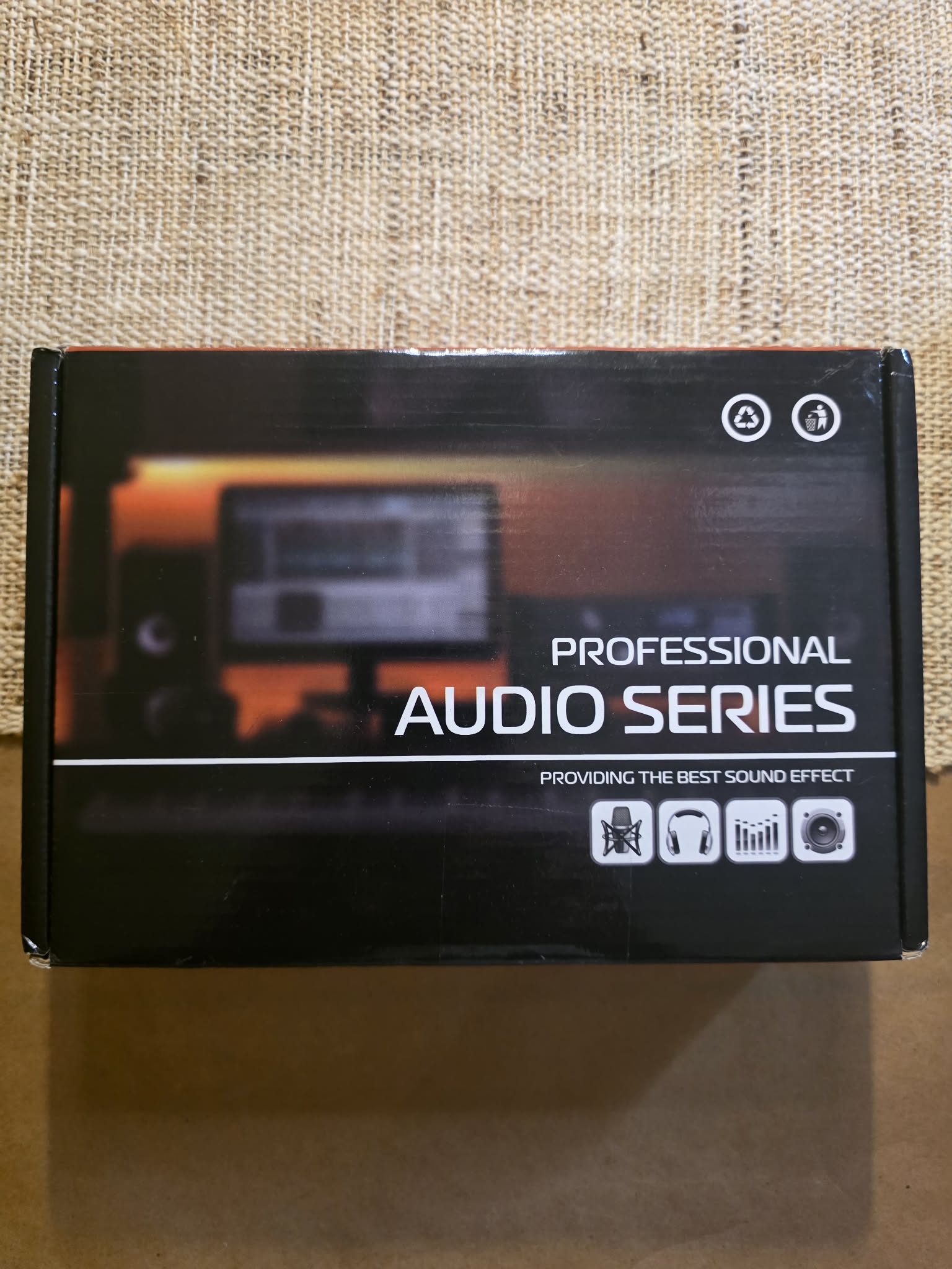 MICNAUX MM/MC Phono Preamp with 3-Band EQ & Headphone Amplifier
