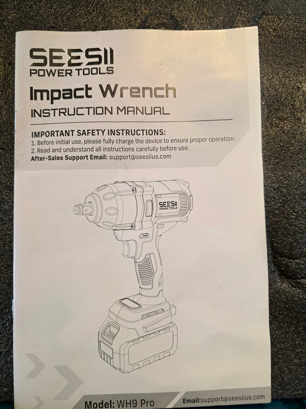 Seesii WH9 Pro Cordless Impact Wrench Kit with Battery, Charger, and Socket Set