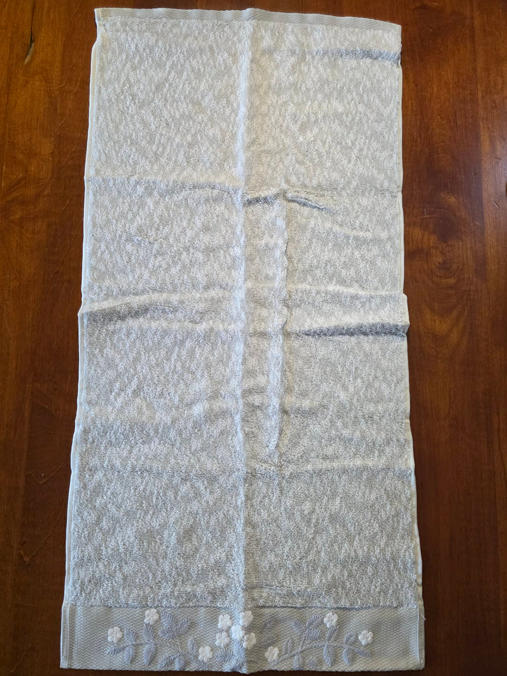 Lemon & Pepper Floral Jacquard Hand Towels - White with 3D Flower Border (Set of 2)