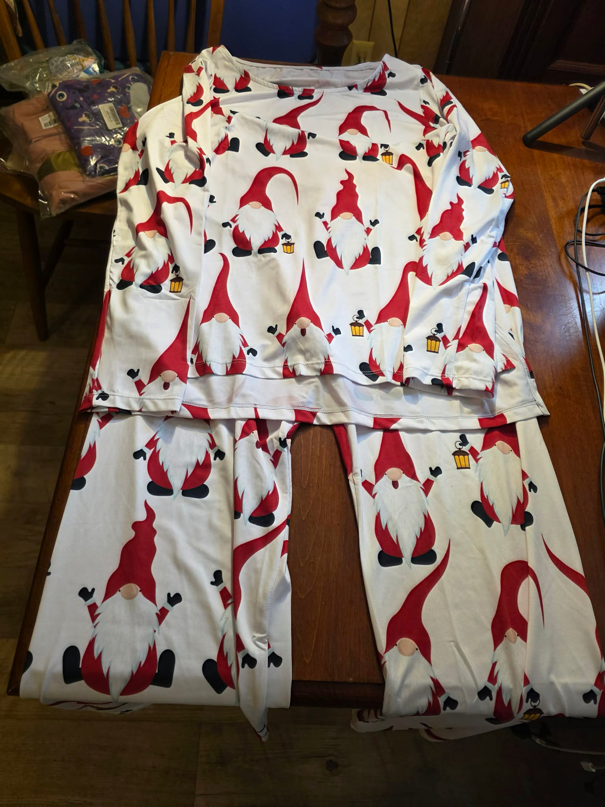 Women's Holiday Gnome 2-Piece Pajama Set - Long Sleeve Top and Pants Sleepwear