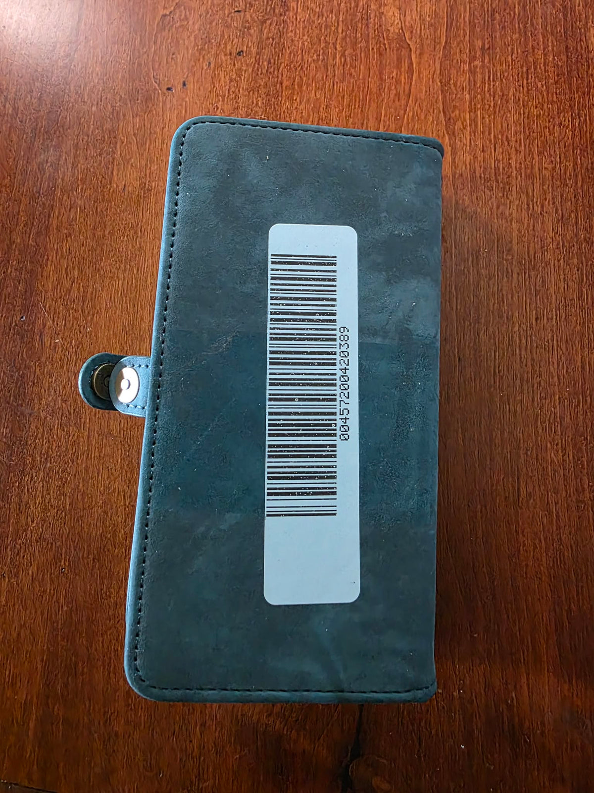 The "Simple Luxury" Zippered Phone Wallet