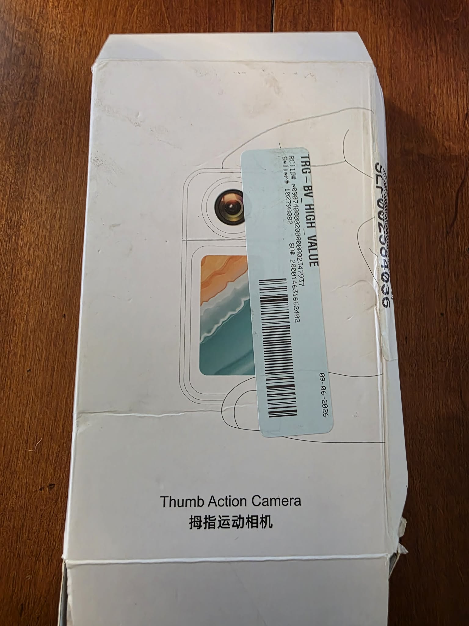 Thumb Action Camera with Display