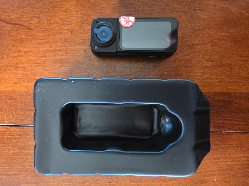 Thumb Action Camera with Display