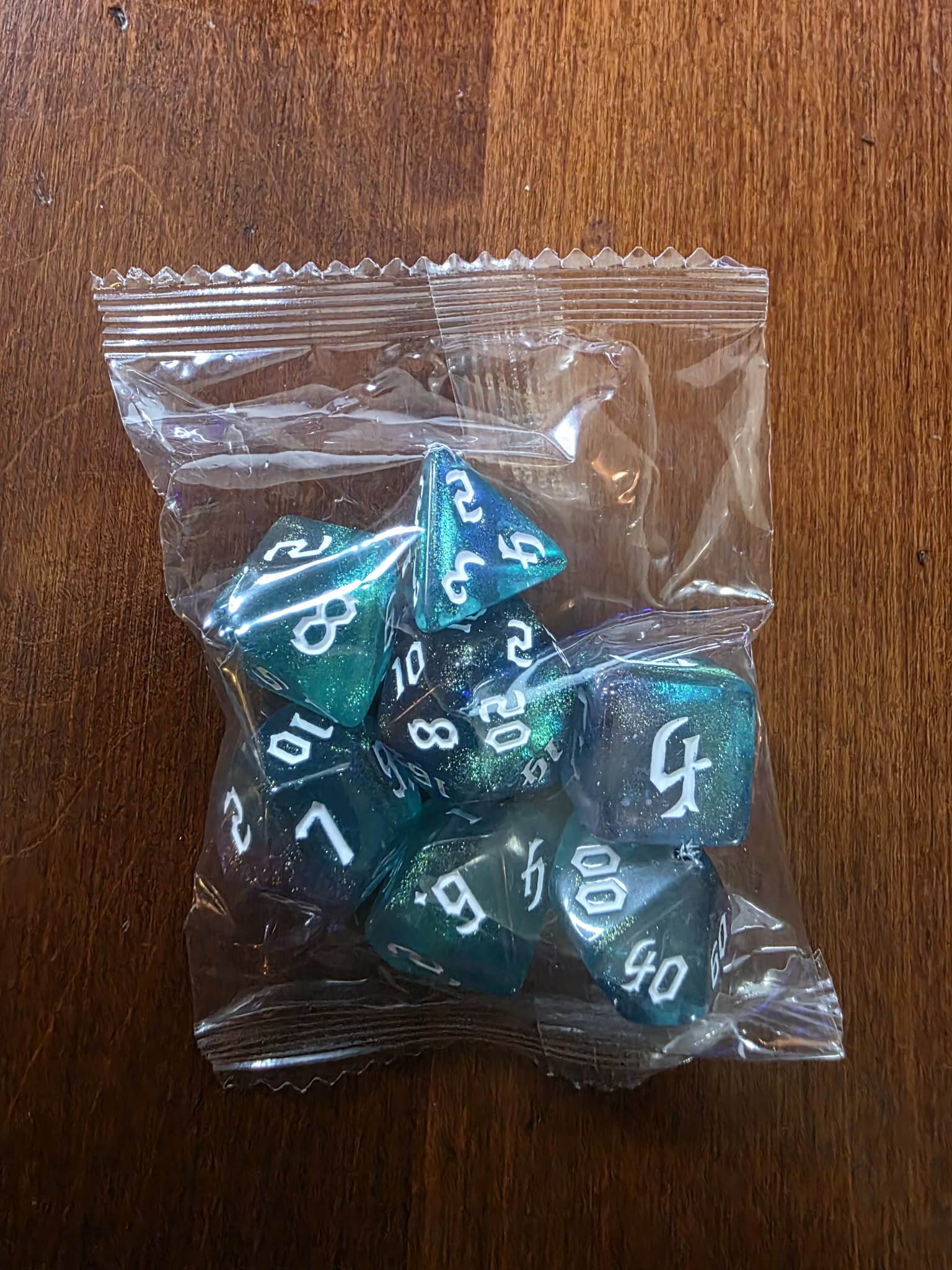 7 PCS RPG polyhedral dice set glitter sparkle D&D, MTG, role playing, new sealed.