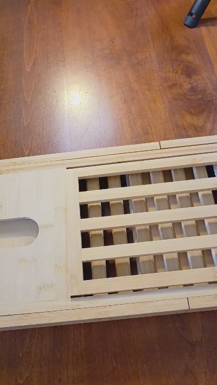 Expandable Wooden Bathtub Caddy Tray