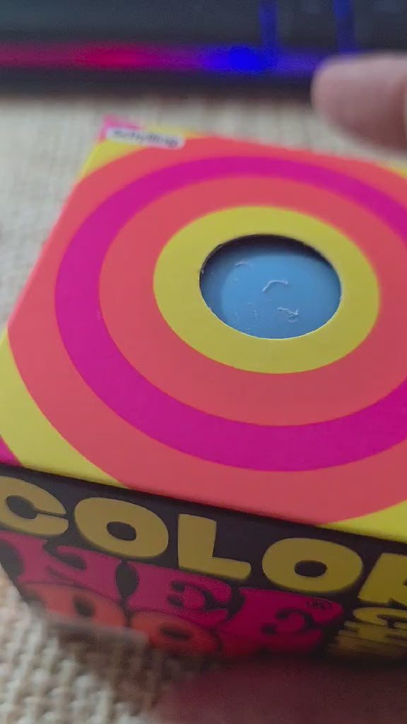 Color Change NeeDoh (Blue) The Groovy Glob Collection by Schylling